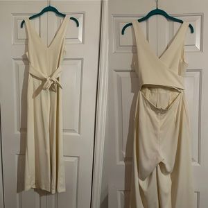 Medium Cream Jumpsuit w/ pockets